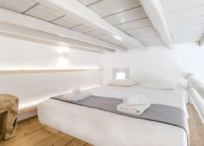 Esencia Agios Ioannis Diakoftis